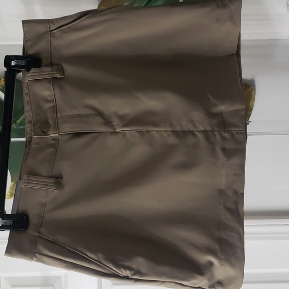 Pants - UNDER ARMOUR SKORT